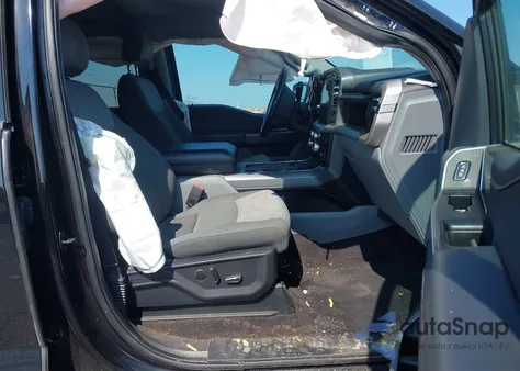 2021 Ford F-150 Xlt z USA, uszkodzony, nr VIN 1FTEW1EP9MFA82054